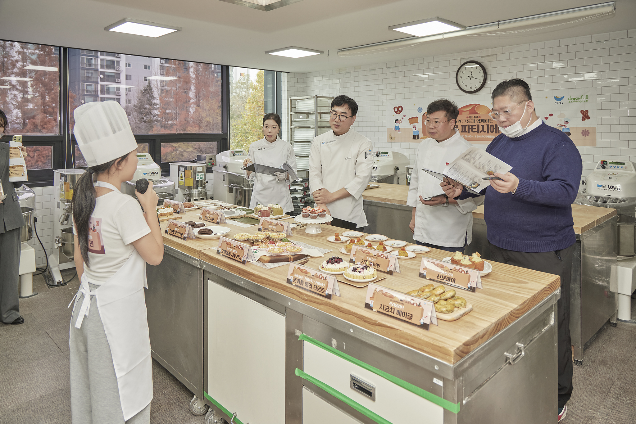 사진3-SPC그룹-아동∙청소년-제과제빵-경연-‘내-꿈은-파티시에’-개최.jpg